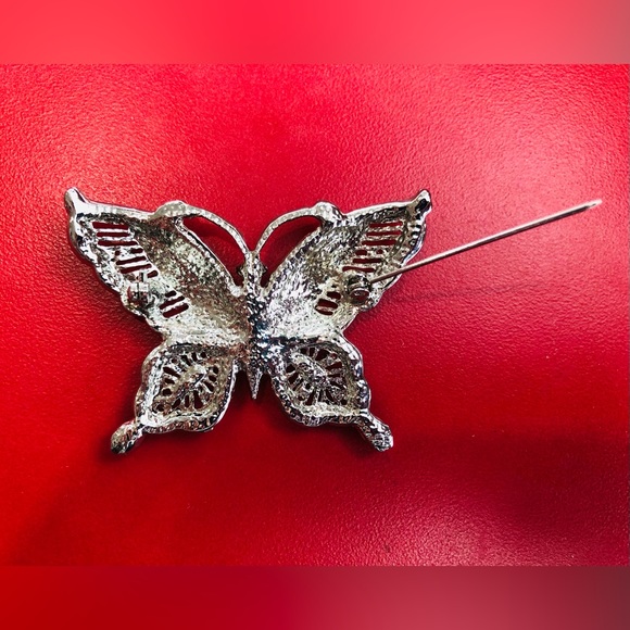 Formal Shiny Rhinestone Brooch Exquisite Butterfly Pin Party Sequins Colourful - Picture 7 of 12